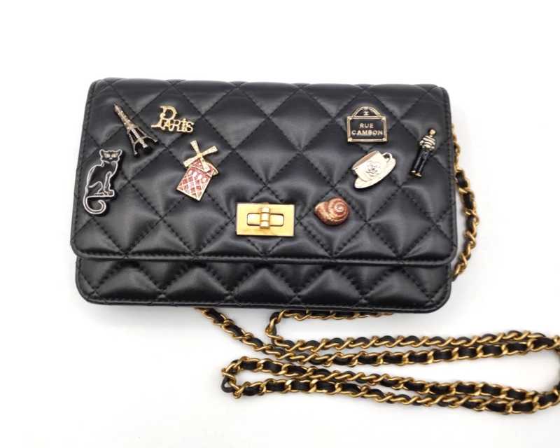 シャネル買取 チェーンウォレット 