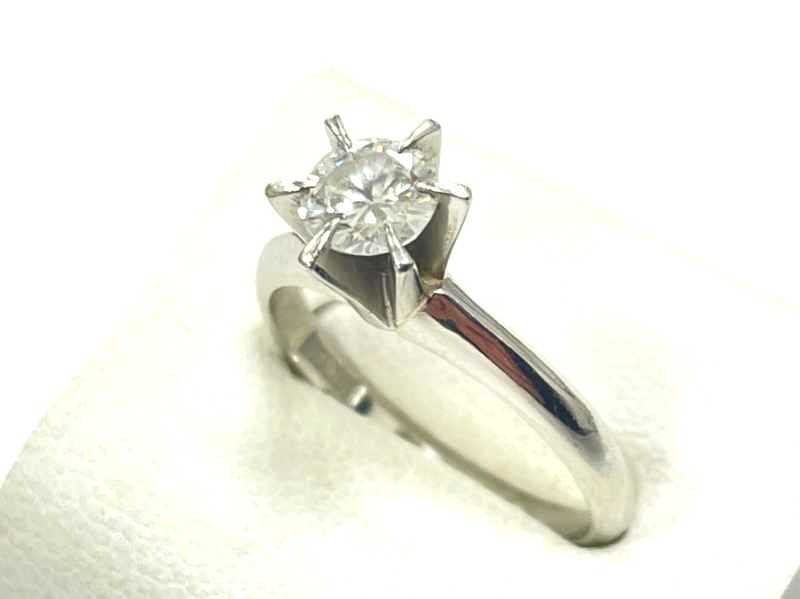 ダイヤモンド買取 プラチナリング 0.5ct