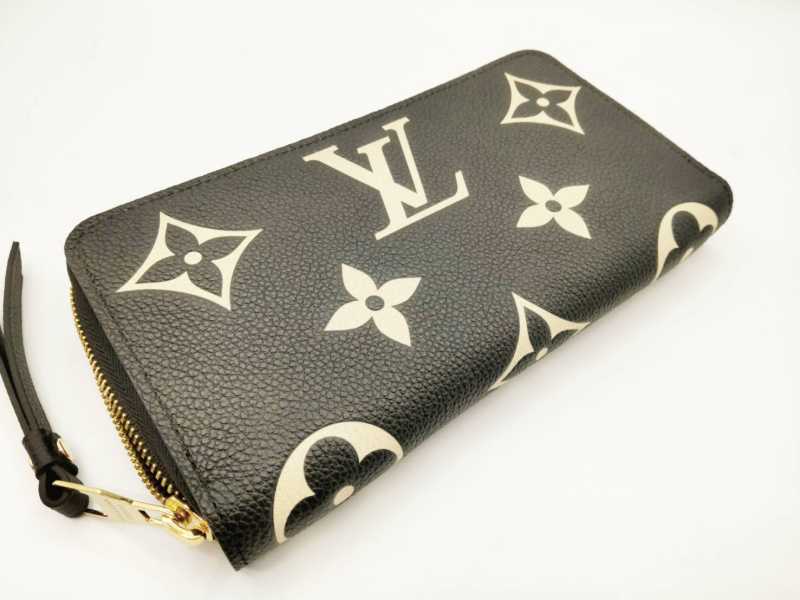 ルイヴィトン買取 ジッピーウォレット M80481