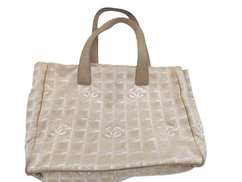 シャネル　買取　ニュートラベルライントート