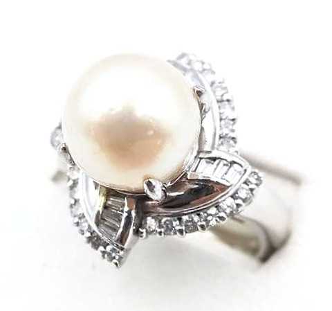 宝石買取　パールダイヤモンドリング　プラチナ