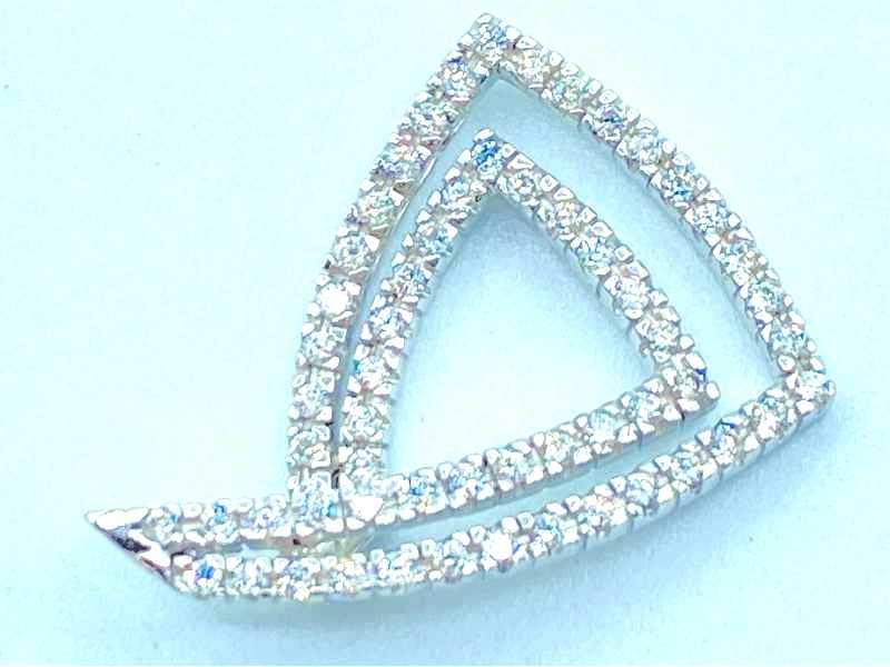 ダイヤモンド買取 K18WG台 ダイヤモンド 1.00ct デザイン ペンダント