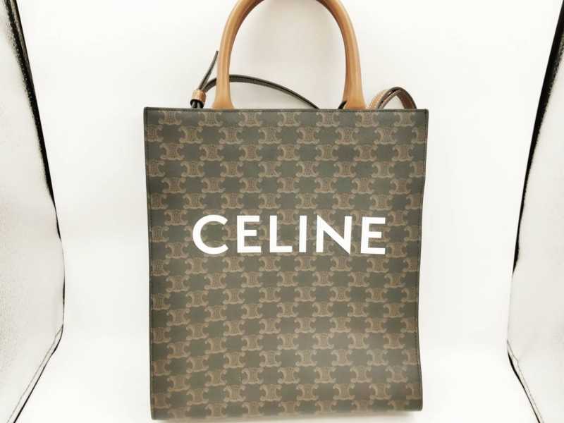 セリーヌ買取 バーティカルカバ