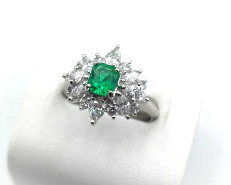 ジュエリー買取 エメラルド ダイヤモンドリング