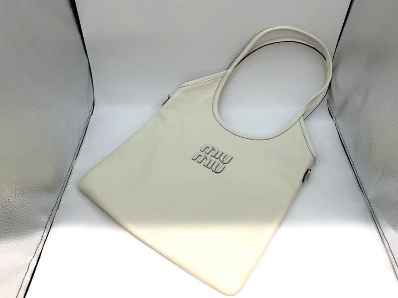 ミュウミュウ買取 アイビートートバッグ 5BG231