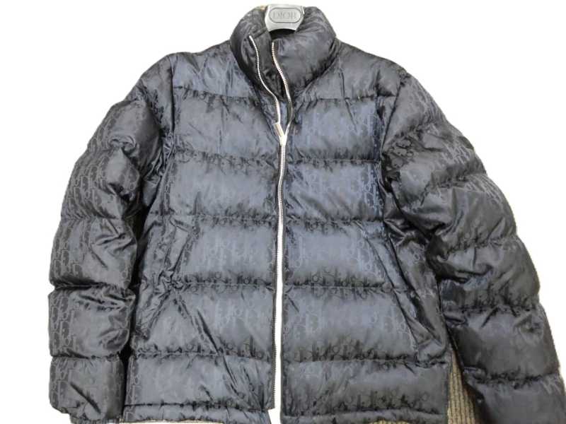 ディオール買取 ダウンジャケット