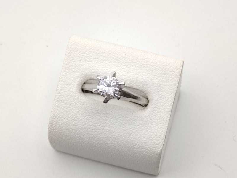 ダイヤモンド買取 指輪 Pt900