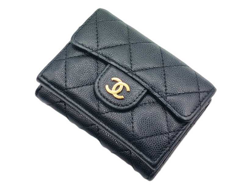 シャネル買取 クラシック スモール フラップ ウォレット AP0230