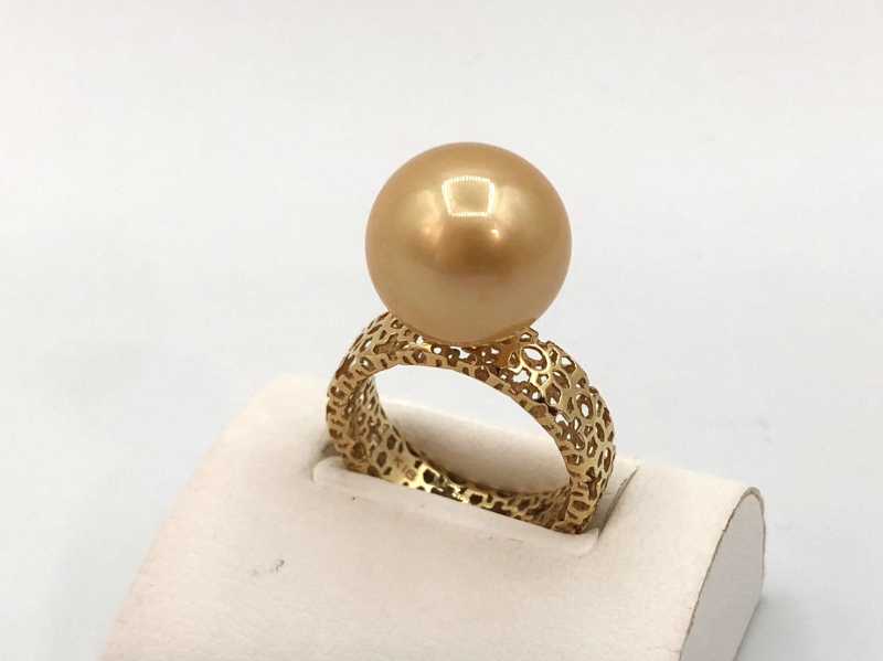 宝石買取 ゴールデンパール