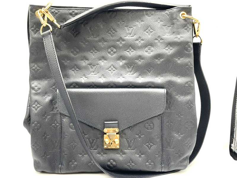 ルイヴィトン買取 メティス アンプラント M40810