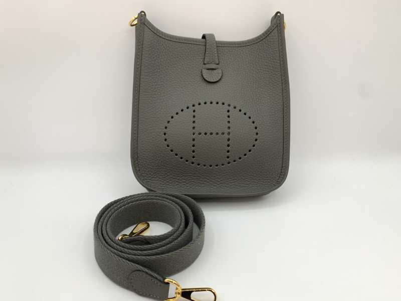 エルメス買取 エヴリンTPM