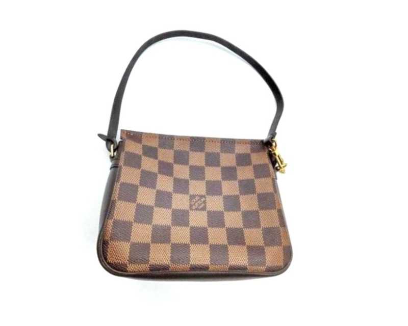 ルイヴィトン買取トゥルース メイクアップ