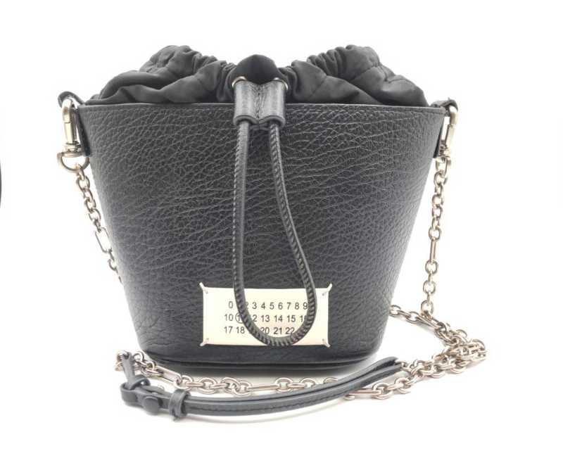 マルジェラ　買取　5ACバケットショルダー