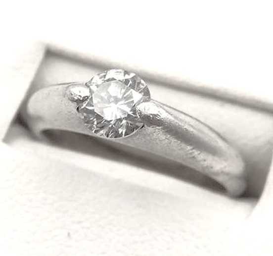 宝石買取　プラチナダイヤモンドリング