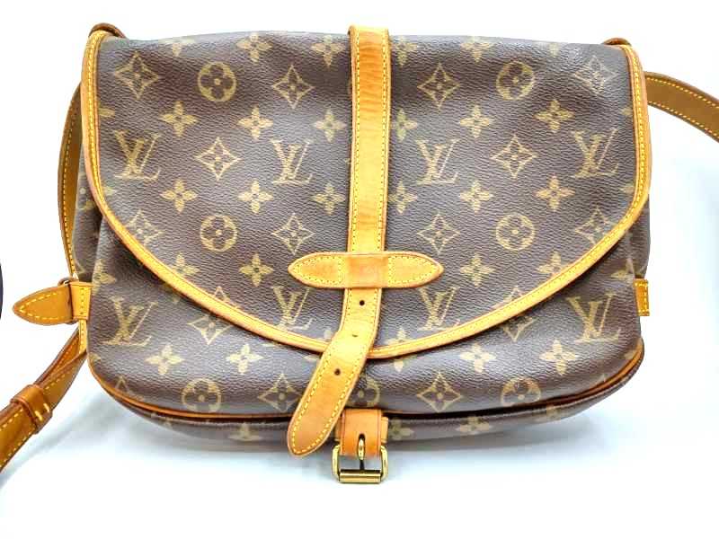 ルイヴィトン買取 ソミュール M42256