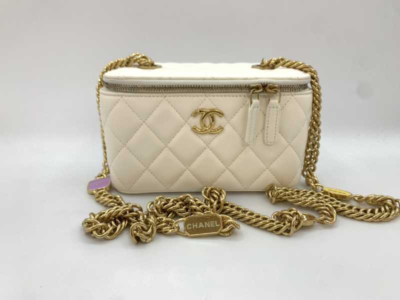 シャネル買取 チェーンバニティバッグ AP3120