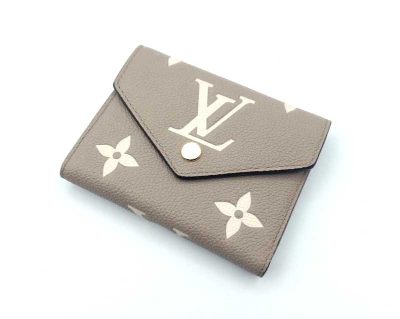 ルイヴィトン買取 ポルトフォイユ･ヴィクトリーヌ