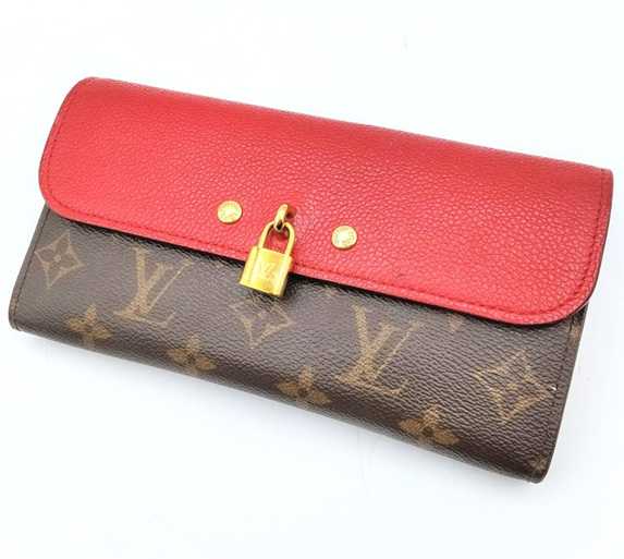 ルイヴィトン買取　ポルトフォイユヴィーナス　モノグラム　M61836