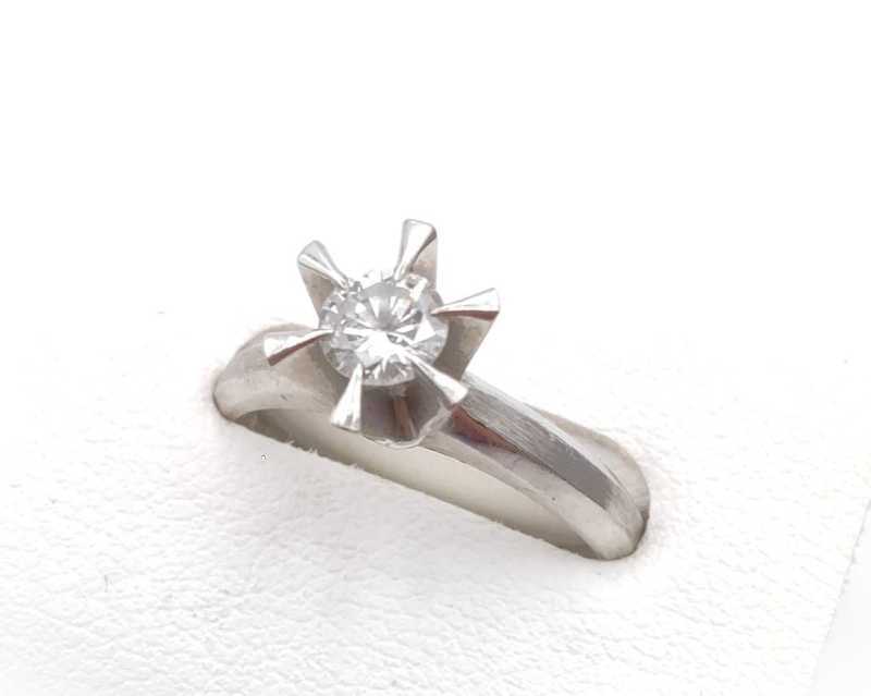 ジュエリー買取 ダイヤモンドリング