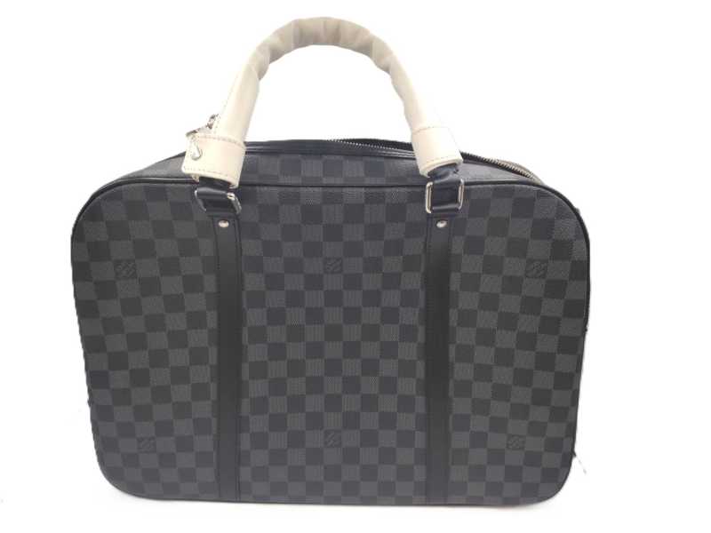 ルイヴィトン買取 ポルトドキュマンヴォワヤージュ グラフィット N48118