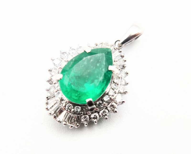 PT900トップ 買取 エメラルド