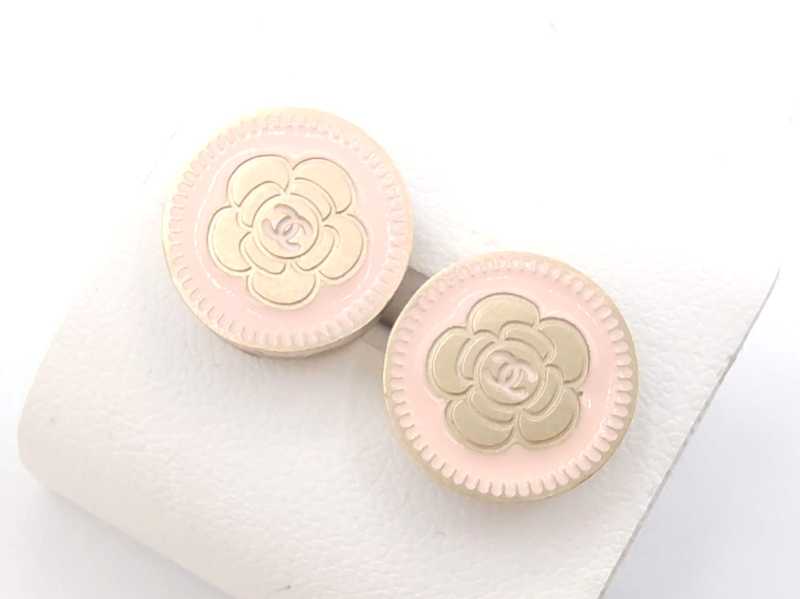 シャネル買取 カメリアピアス