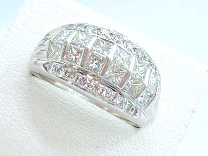 ダイヤモンド買取 プラチナ台 ダイヤモンド 2.00ct デザインリング