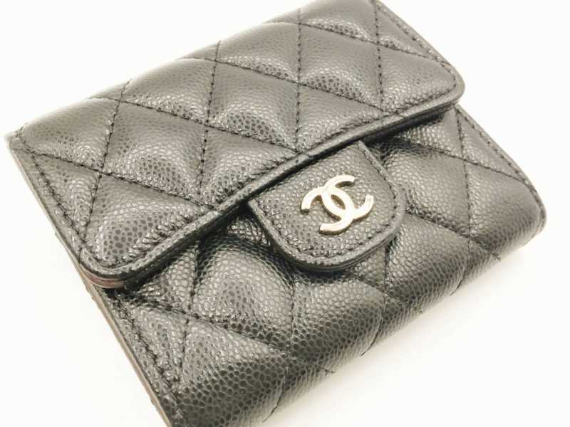 シャネル買取 マトラッセ コンパクトウォレット