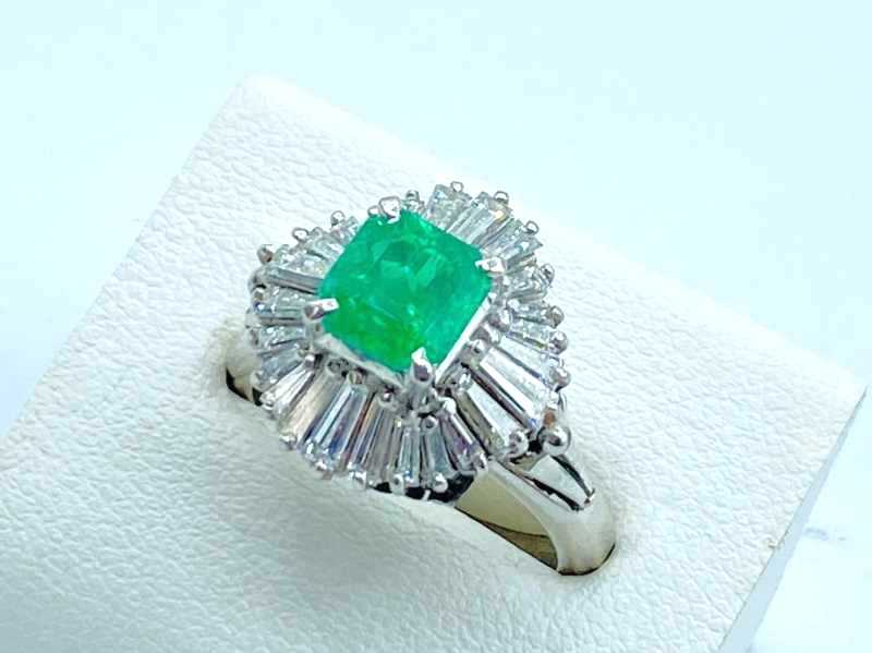 宝石買取 プラチナ台 エメラルド 1.19ct ダイヤモンド 1.00ct リング