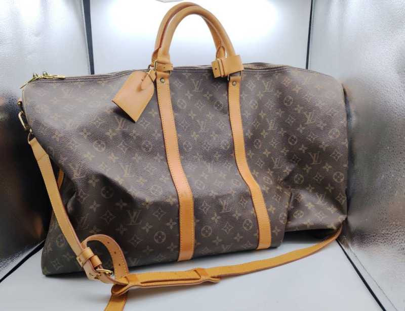 ルイヴィトン　買取　キーポル60バンドリエール　モノグラム　M42947