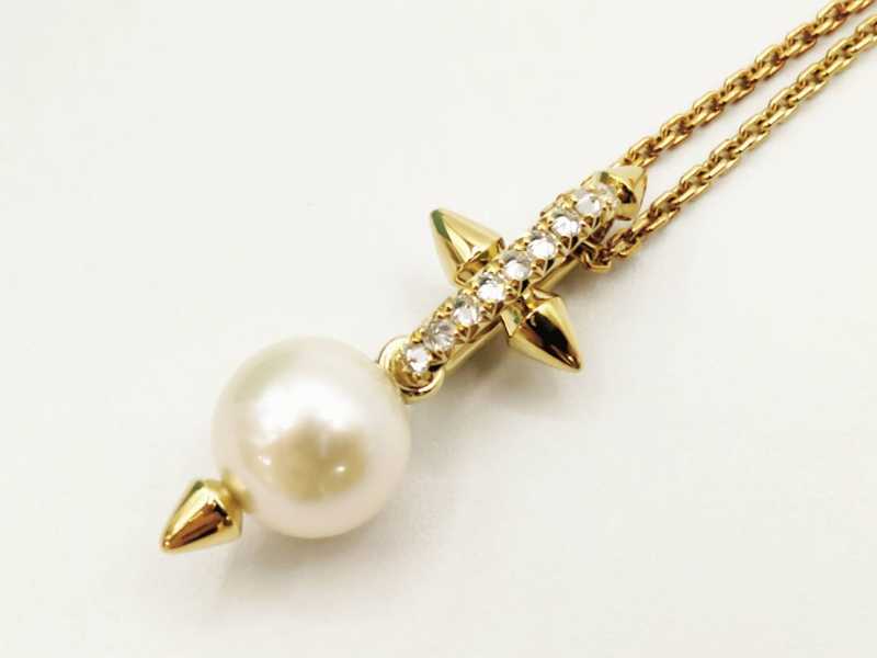 ティファニー買取 タイタンbyファレル ウィリアムス