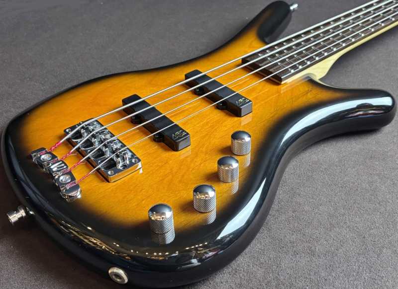 Warwick Rock Bass Corvette Basic 4st 買取