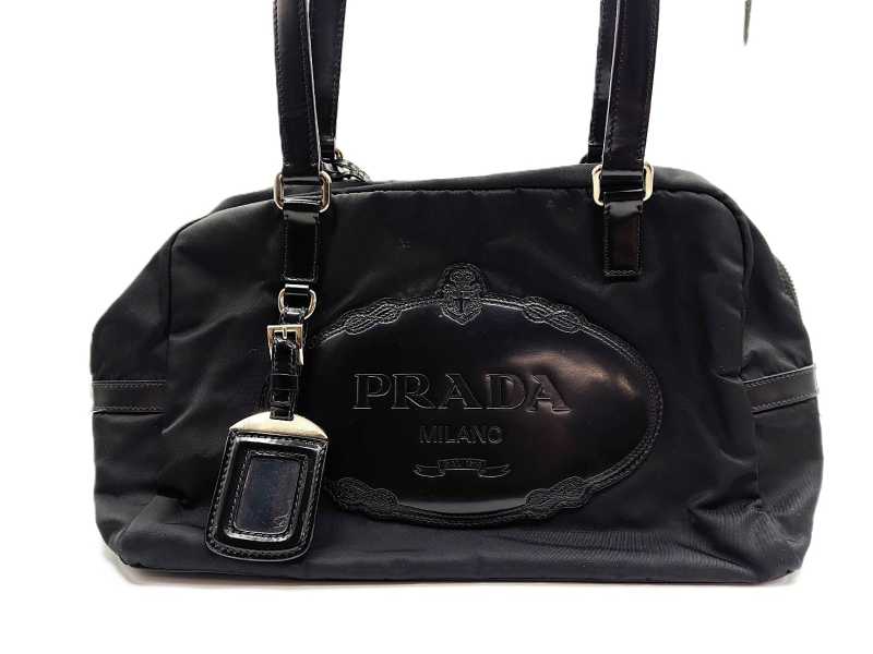 プラダ買取 ロゴエンボ バッグ