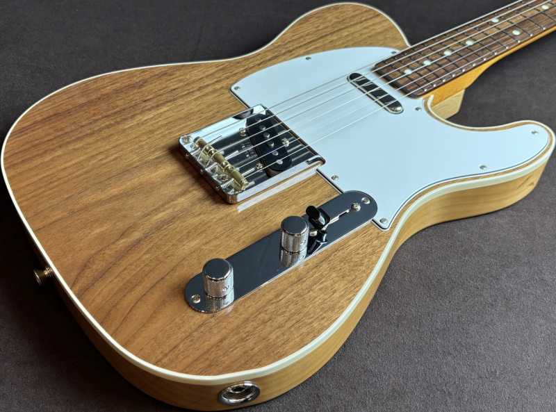 Fender  ISHIBASHI FSR Made in Japan Traditional II 60s Custom Telecaster Walnut 買取