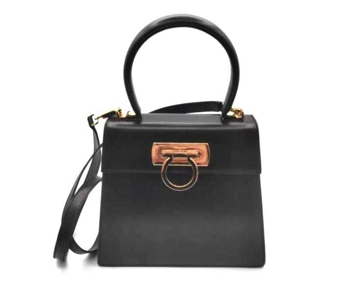 フェラガモ買取 ガンチーニ 2WAYバッグ