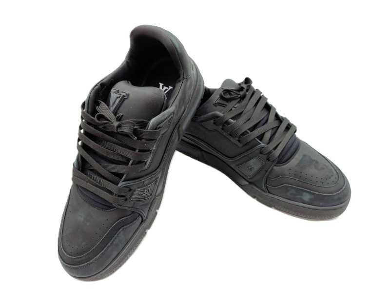 ルイヴィトン 買取 トレイナーディストレストスニーカー