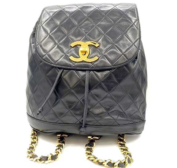 シャネル買取　リュックサック　マトラッセ　ラムスキン