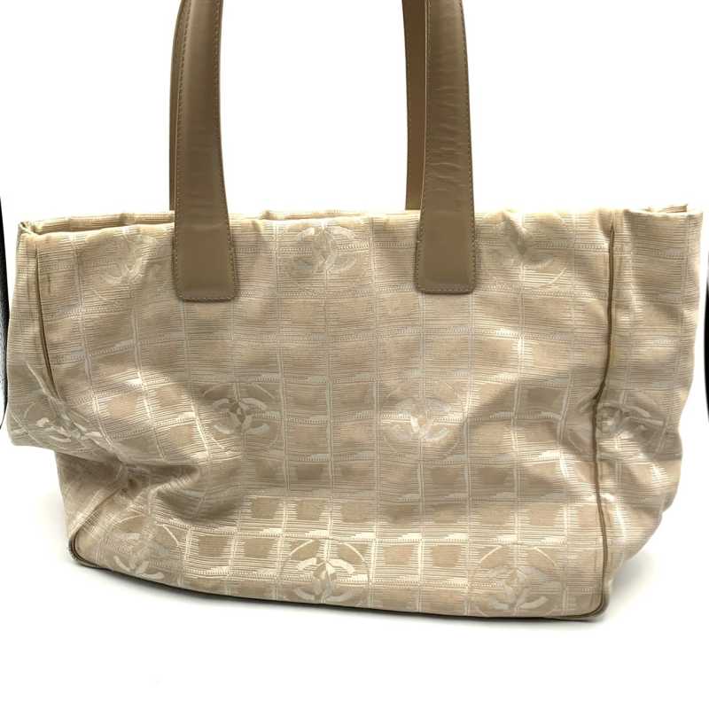 シャネル買取 ニュートラベルトート