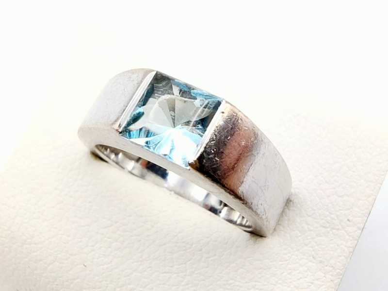 カルティエ 買取 タンク アクアマリン リング