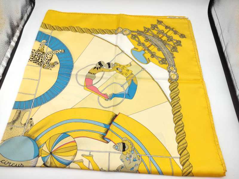 エルメス買取 カレ90