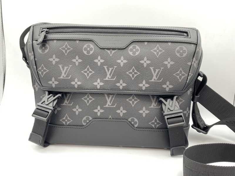 ルイヴィトン買取 メッセンジャー ヴォワヤージュ PM M12517