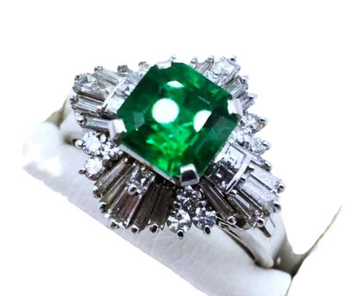 宝石買取 Pt900 エメラルド ダイヤモンド リング