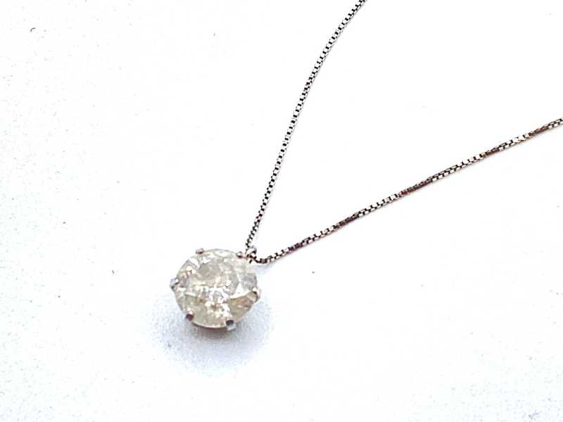 ダイヤモンド買取 プラチナネックレス