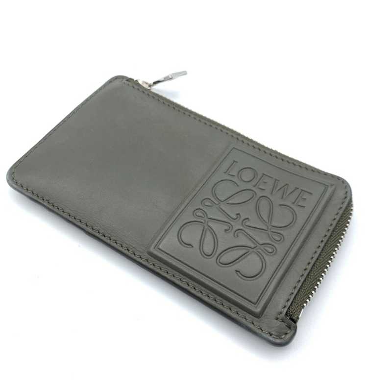 ロエベ買取 フラグメントケース