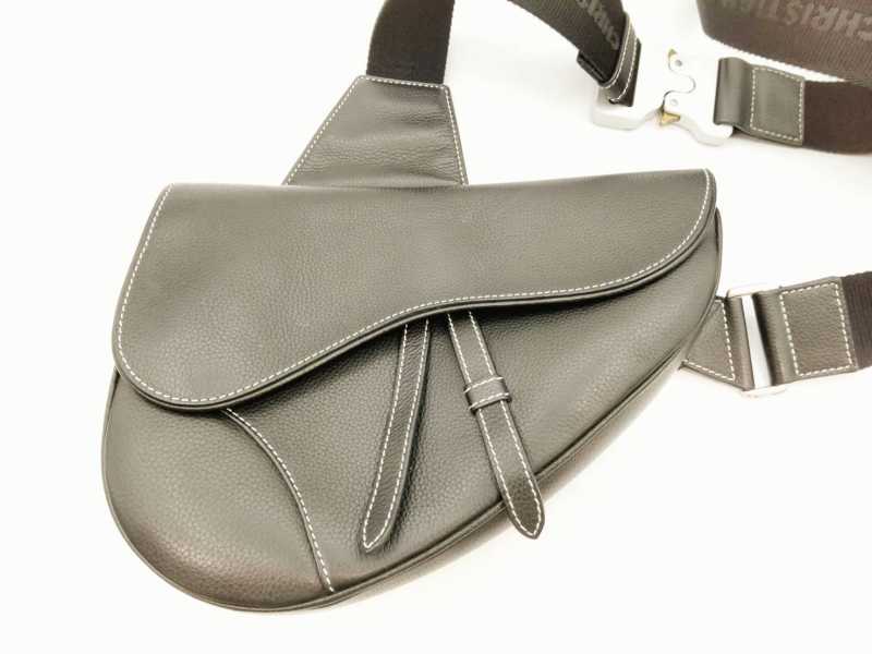 ディオール買取 サドル ボディバッグ