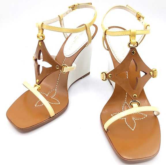 ルイヴィトン買取　サンダル　モノグラムフラワー　