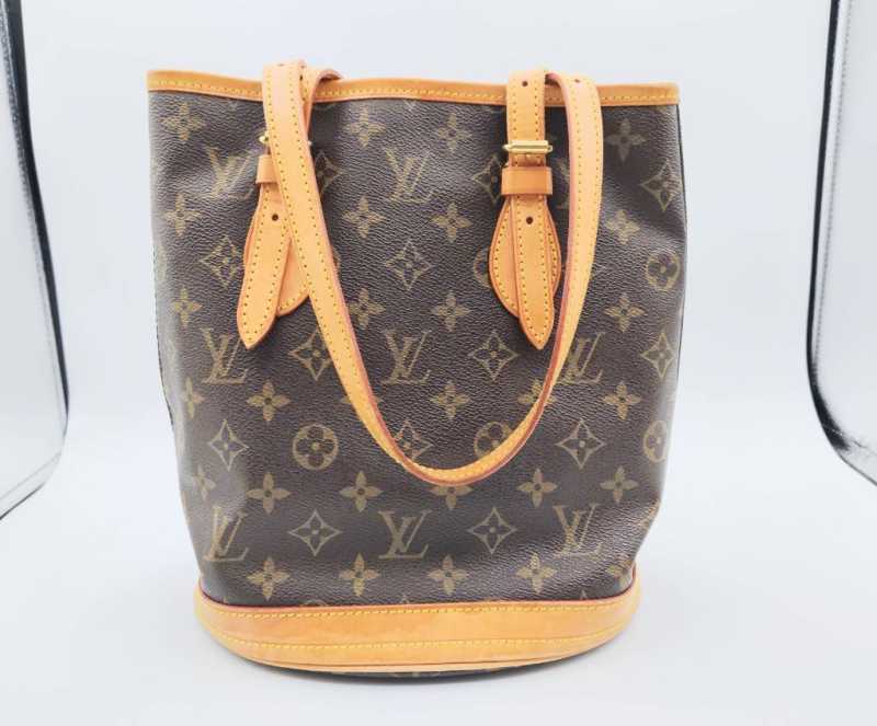 ルイヴィトン　買取　バケットPM　モノグラム　M42238