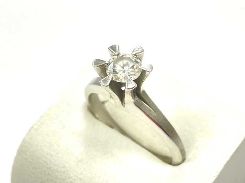 ダイヤモンド買取 プラチナリング 0.52ct