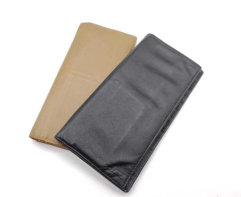 プラダ　買取　財布2点おまとめ