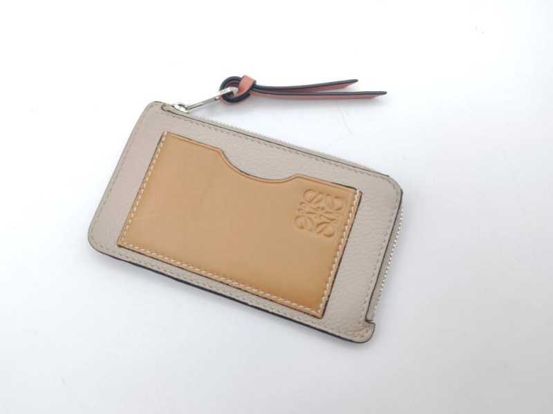 ロエベ 買取 カード コインケース